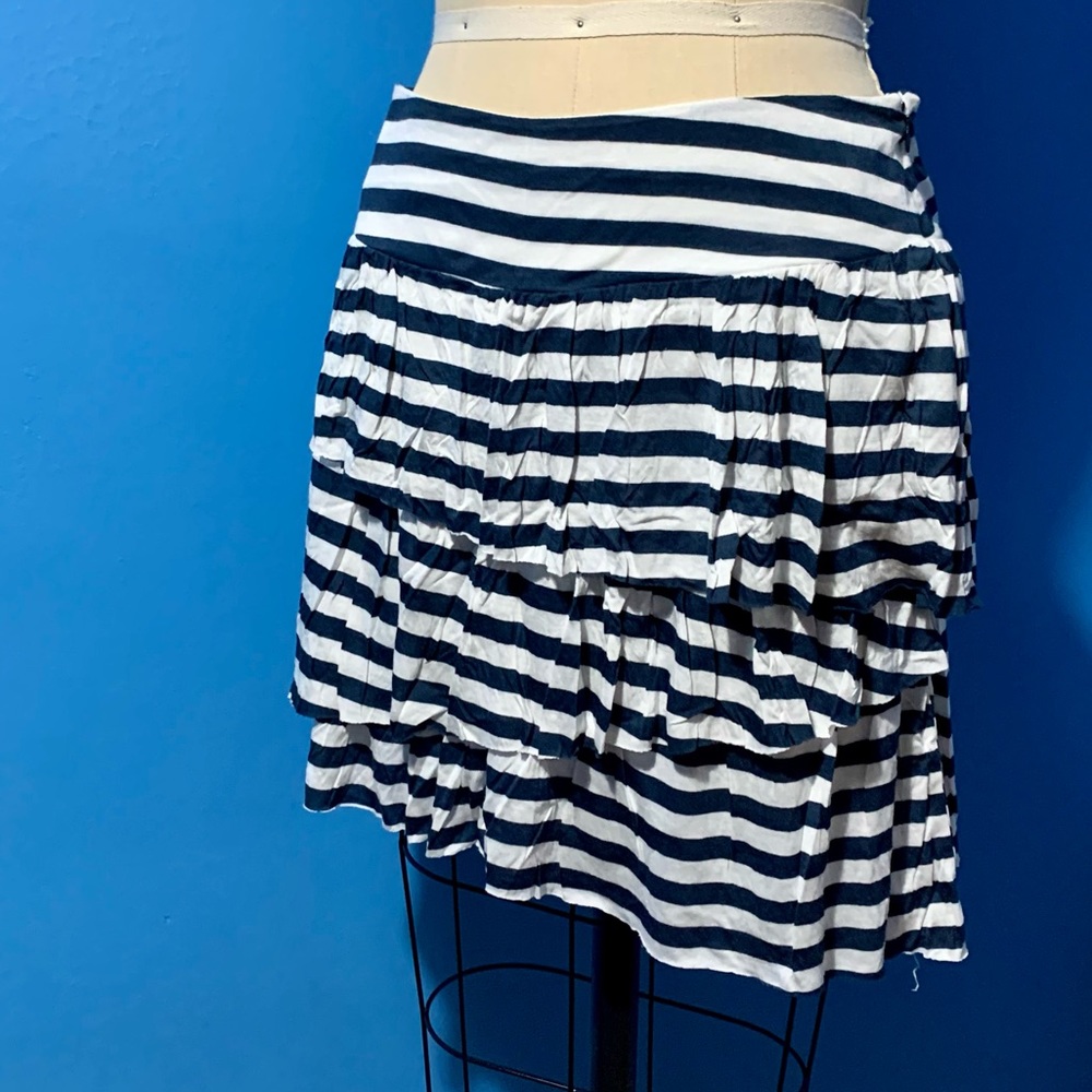 Banana republic mini skirt.